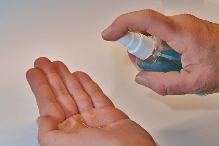 Desinfectie handen dispenser